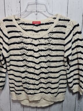 Earth Music Ecology Red Label Cotton Blend Striped Sweater Size Small/ Medium.